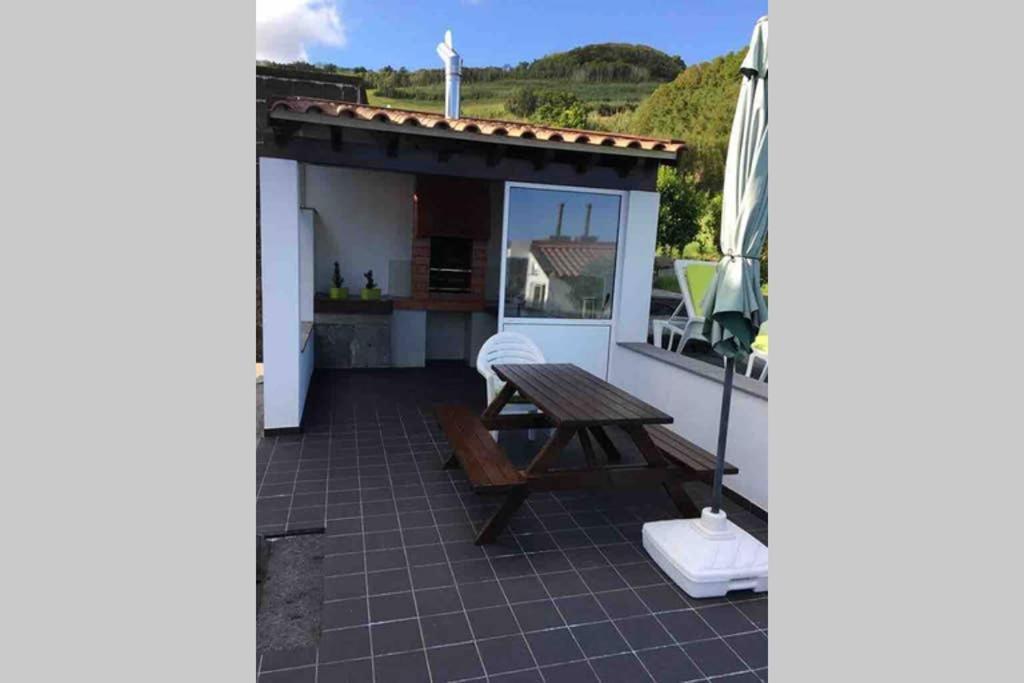 Summer House With Bbq And Garden Орта Экстерьер фото